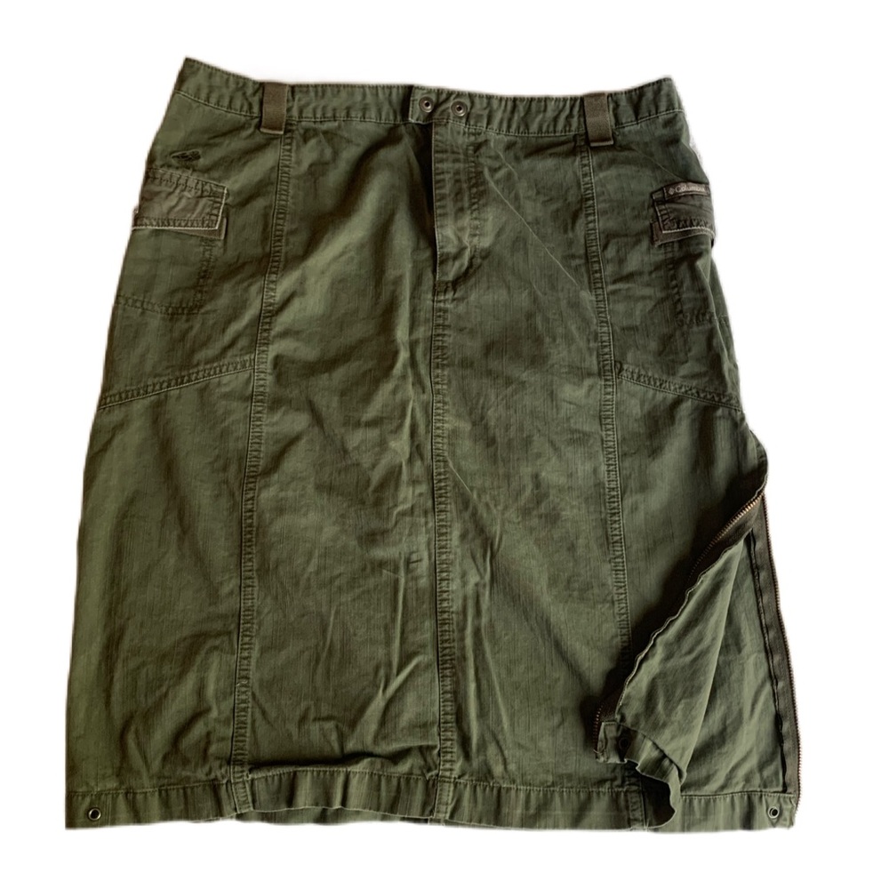 Navy Green Columbia Brand denim skirt with side zipper